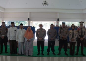 Polres Kediri Kota Kunjungi Ponpes Salafiy Terpadu Ar Risalah Lirboyo Beri Motivasi Santri