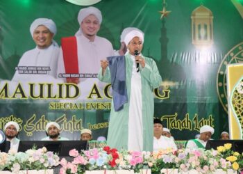 Polres Tanah Laut Bersama Majelis Ahbabul Mustofa Gelar Maulid Agung Rasulullah Muhammad SAW