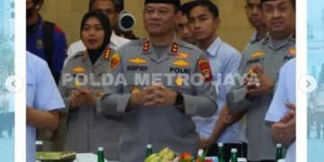 Kapolri dan Kapolda Metro Jaya Silaturahmi dengan Elemen Buruh, Perkuat Sinergi di Bulan Ramadan